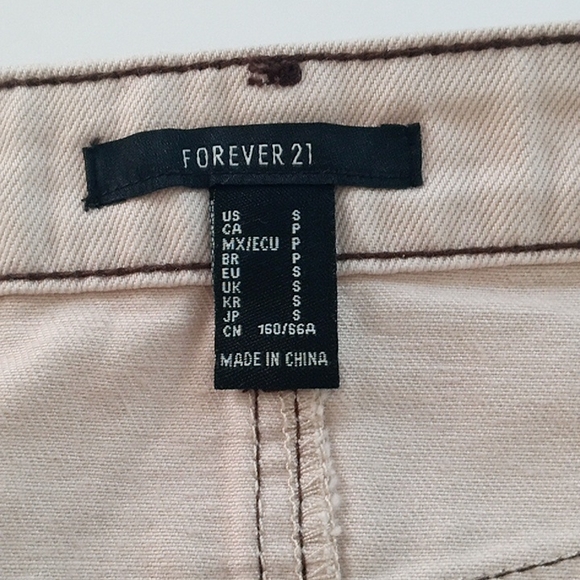 Cream Off White Denim Mini Skirt by Forever 21 - Picture 4 of 7